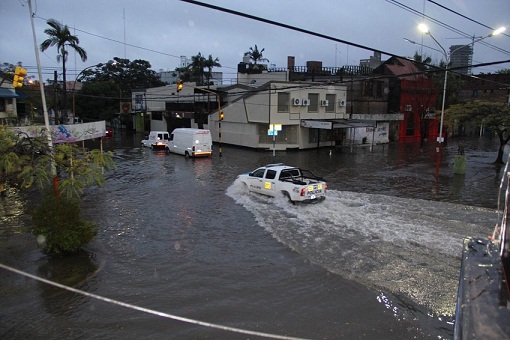 Resistencia amaneci bajo agua Y cu l es la novedad